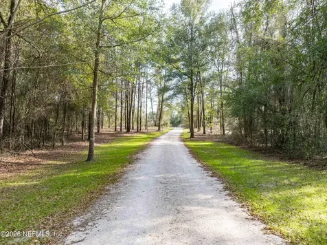 9972 SW County Road 240 Lake City FL 32024