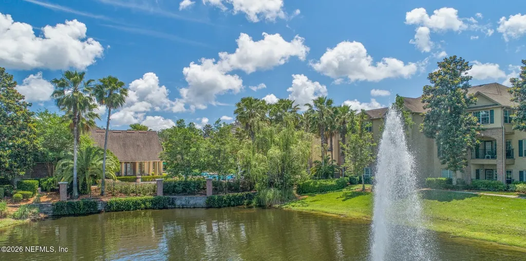 7800 Point Meadows Drive Jacksonville FL 32256