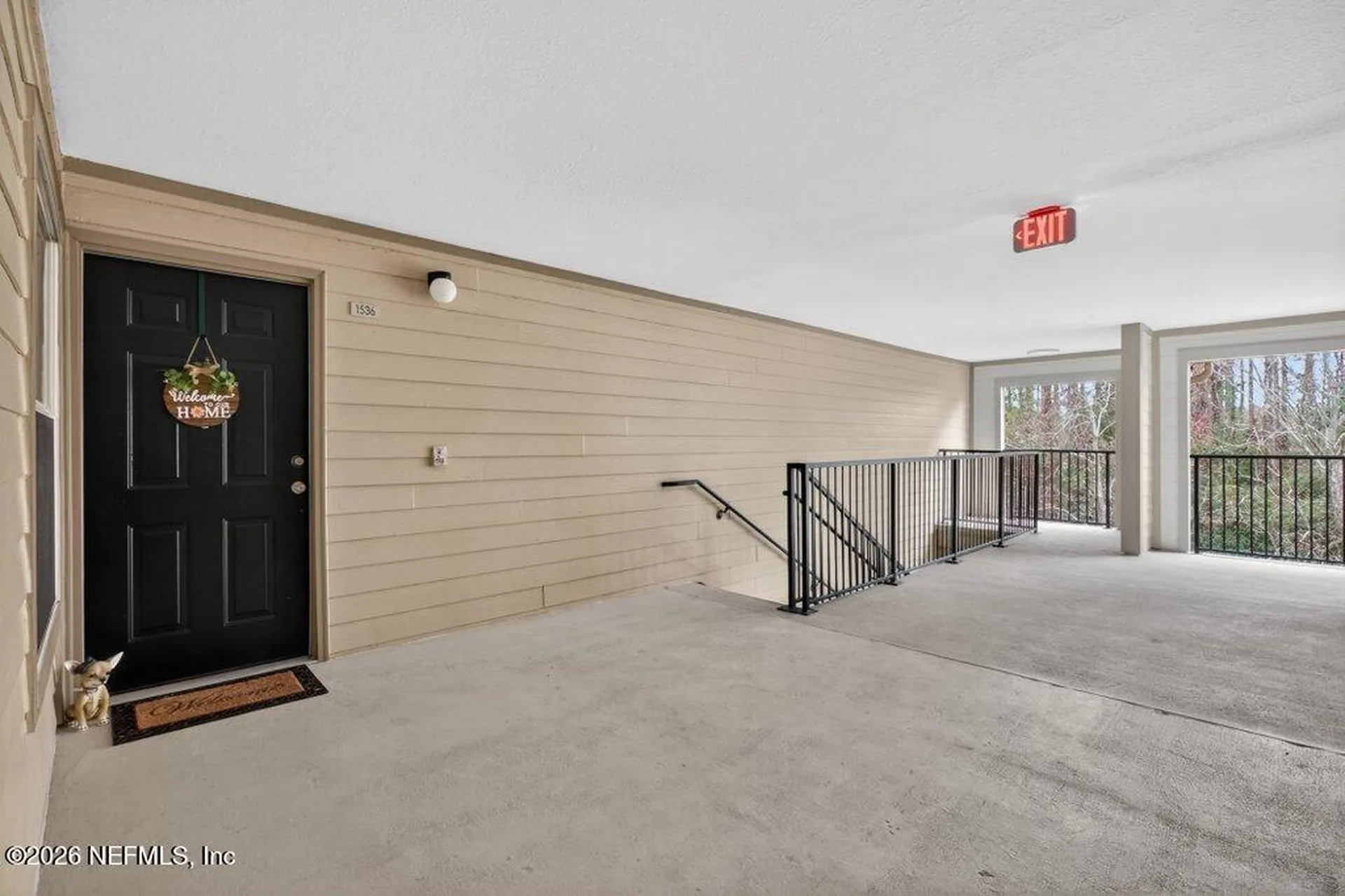7800 Point Meadows Drive Jacksonville FL 32256