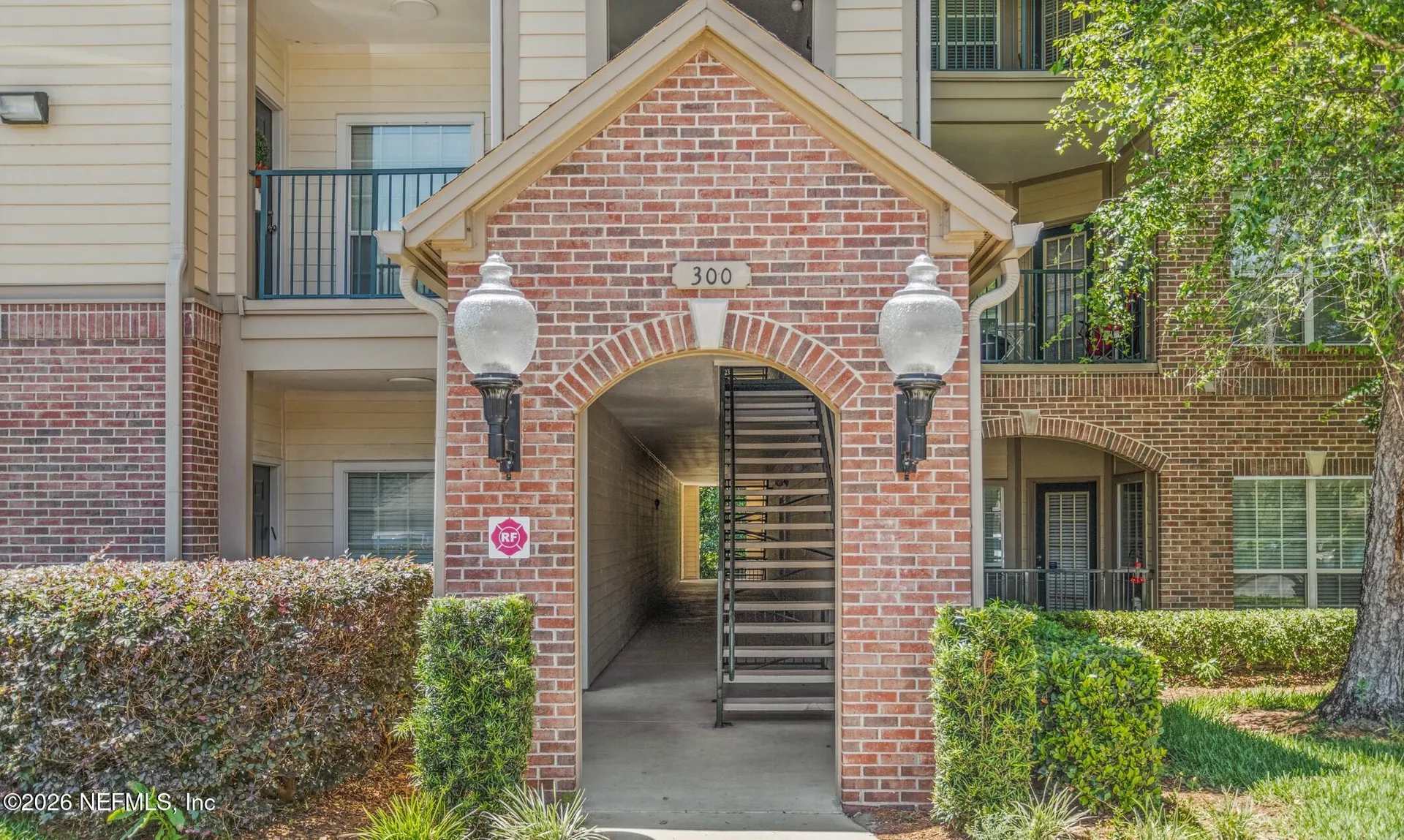 7800 Point Meadows Drive Jacksonville FL 32256