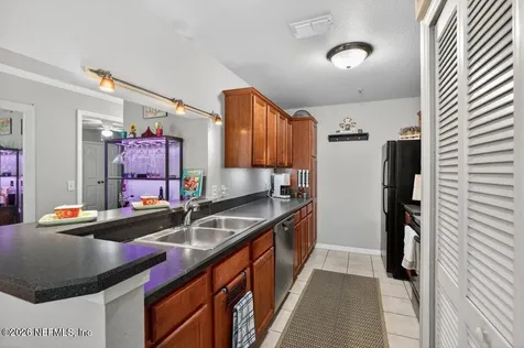 7800 Point Meadows Drive Jacksonville FL 32256