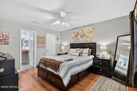 7800 Point Meadows Drive Jacksonville FL 32256