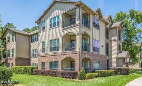 7800 Point Meadows Drive Jacksonville FL 32256
