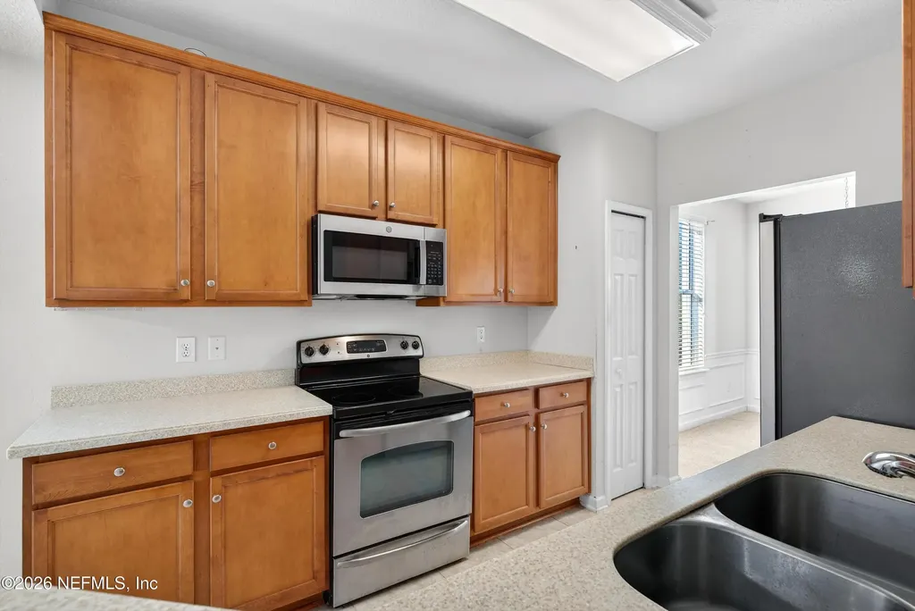 8699 Little Swift Circle Jacksonville FL 32256