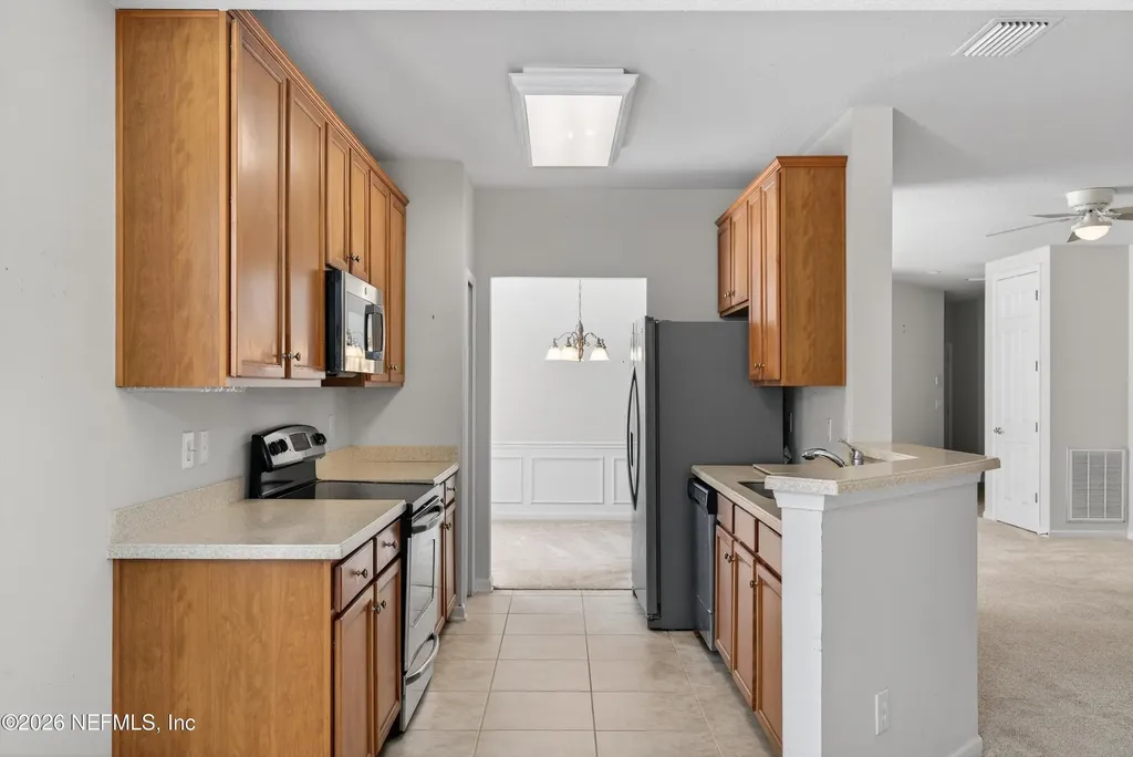 8699 Little Swift Circle Jacksonville FL 32256