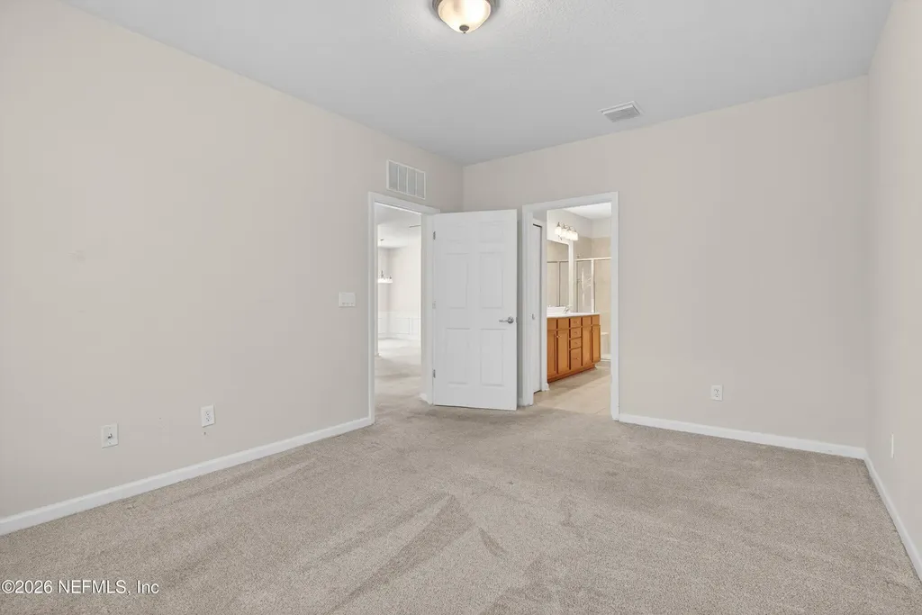 8699 Little Swift Circle Jacksonville FL 32256
