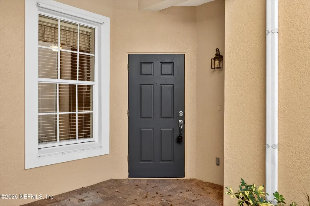 8699 Little Swift Circle Jacksonville FL 32256