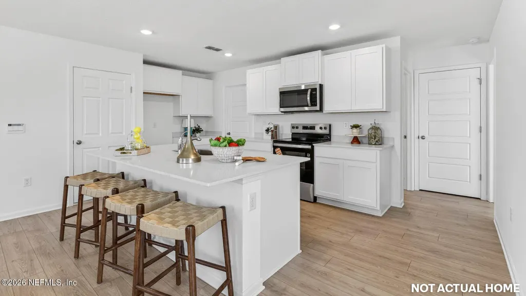 5448 Summer Bud Court Jacksonville FL 32219