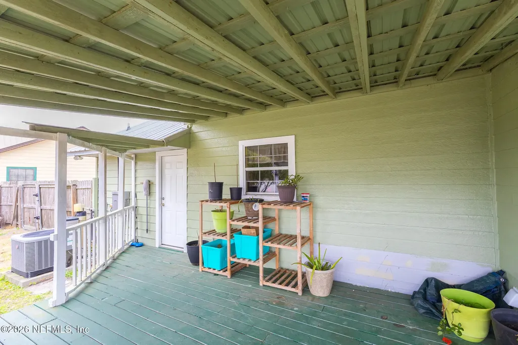 6110 W 4th Manor Palatka FL 32177
