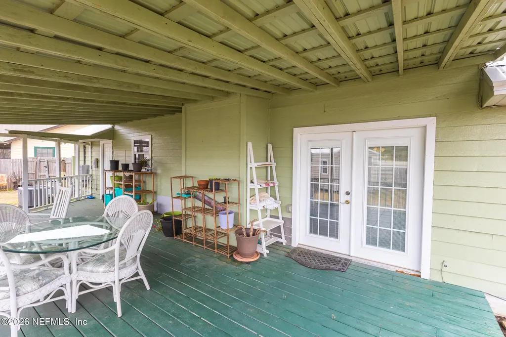 6110 W 4th Manor Palatka FL 32177