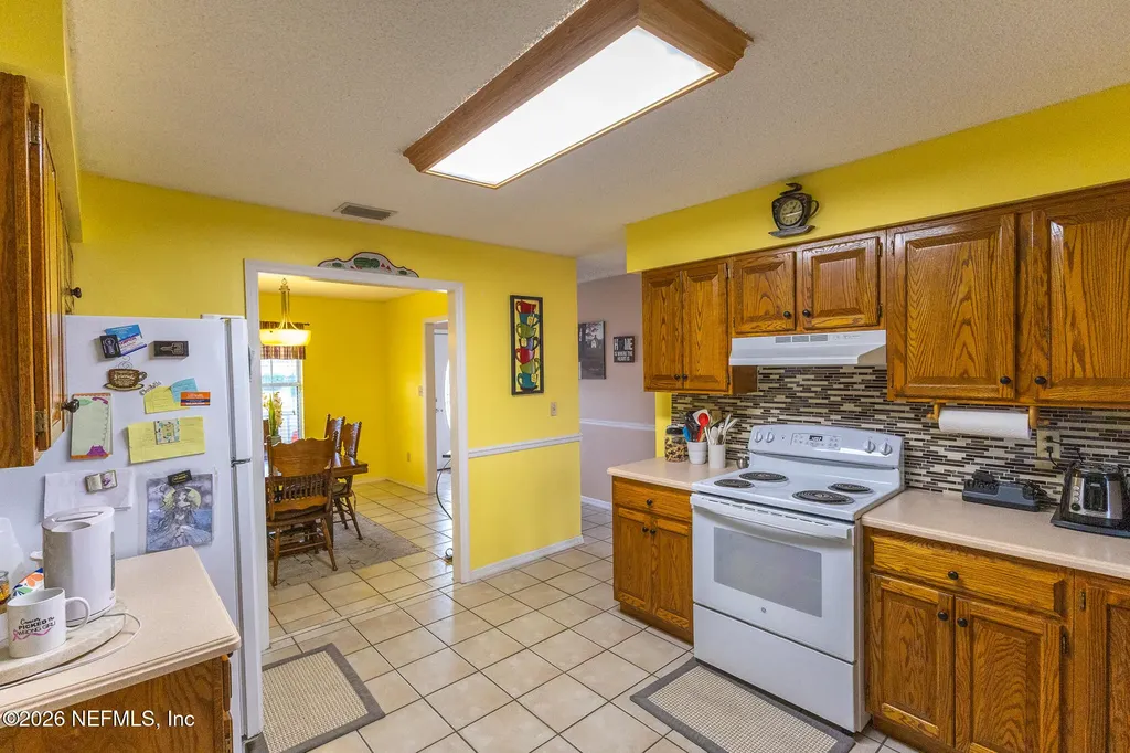 6110 W 4th Manor Palatka FL 32177