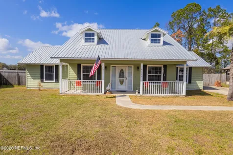 6110 W 4th Manor Palatka FL 32177