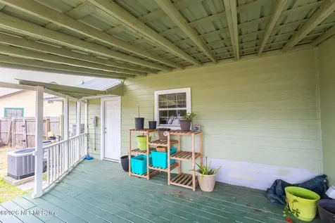 6110 W 4th Manor Palatka FL 32177