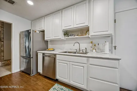 1229 Shallowford Drive W Jacksonville FL 32225