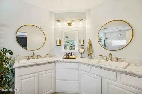 1229 Shallowford Drive W Jacksonville FL 32225