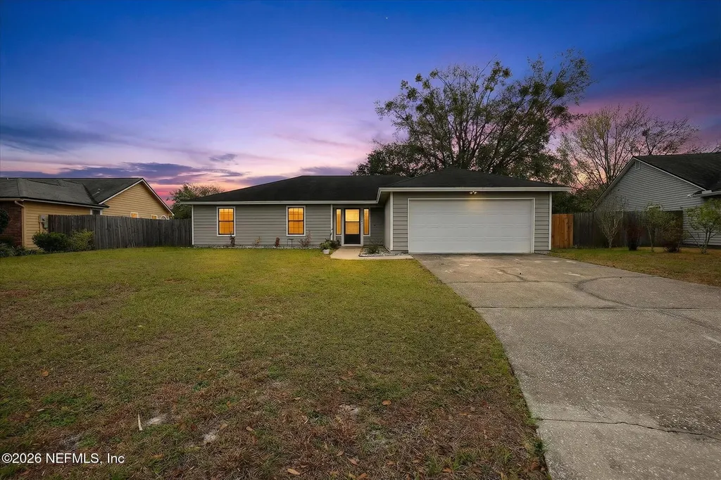 9614 Mayville Drive E Jacksonville FL 32222