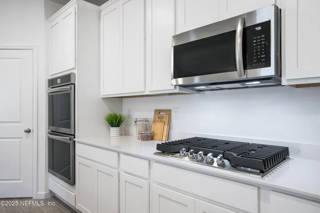 3057 Raven Green Cove Springs FL 32043