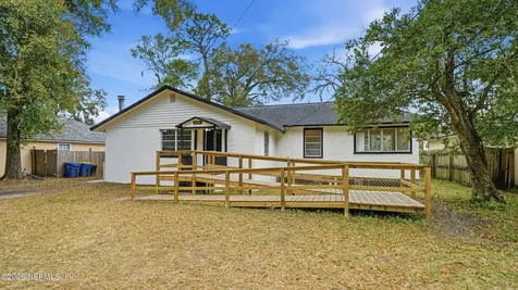 8134 Galveston Avenue Jacksonville FL 32211