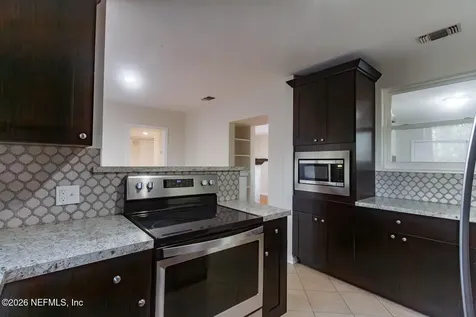 5072 French Street Jacksonville FL 32205