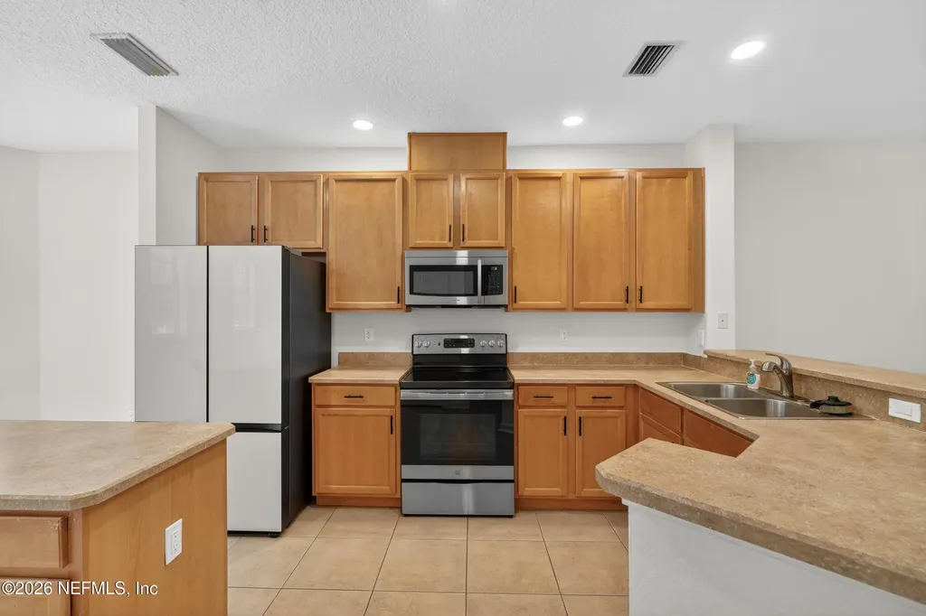 5663 Greenland Road Jacksonville FL 32258
