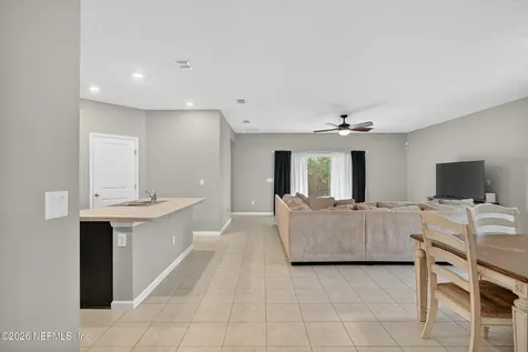 5369 Kellar Circle Jacksonville FL 32218