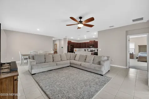 5369 Kellar Circle Jacksonville FL 32218