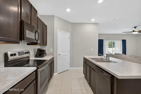 5369 Kellar Circle Jacksonville FL 32218