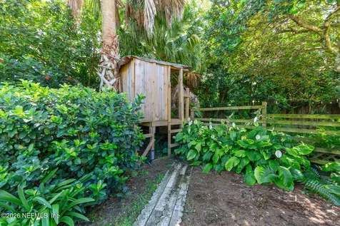 64 Phillips Avenue Ponte Vedra Beach FL 32082