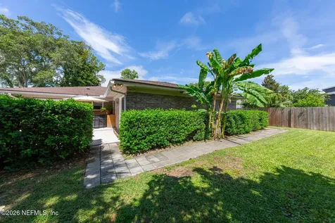 64 Phillips Avenue Ponte Vedra Beach FL 32082