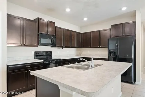 5677 Kellar Circle Jacksonville FL 32218
