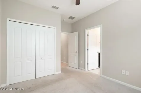 5677 Kellar Circle Jacksonville FL 32218