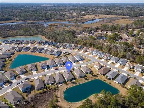 5677 Kellar Circle Jacksonville FL 32218