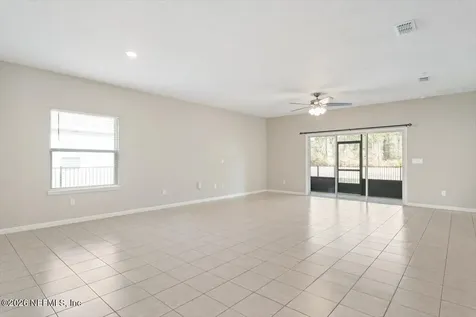 5677 Kellar Circle Jacksonville FL 32218