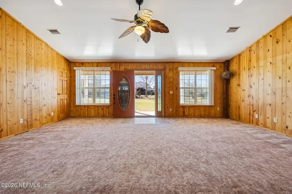 4564 Crazy Horse Avenue Middleburg FL 32068