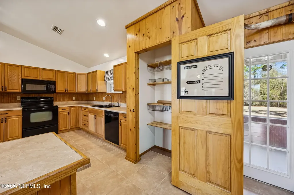 4564 Crazy Horse Avenue Middleburg FL 32068