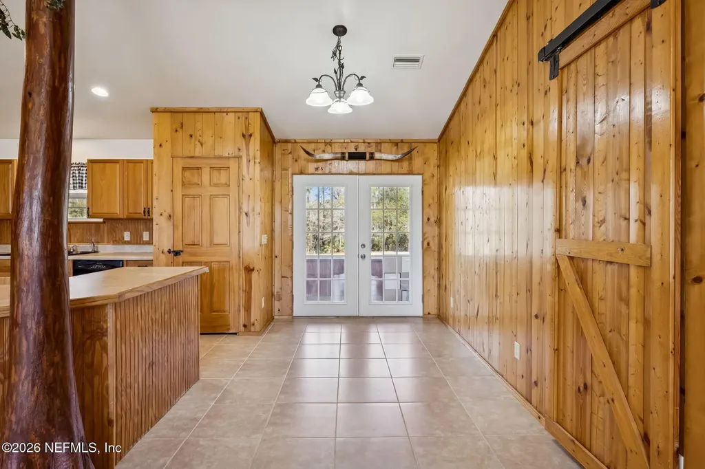 4564 Crazy Horse Avenue Middleburg FL 32068