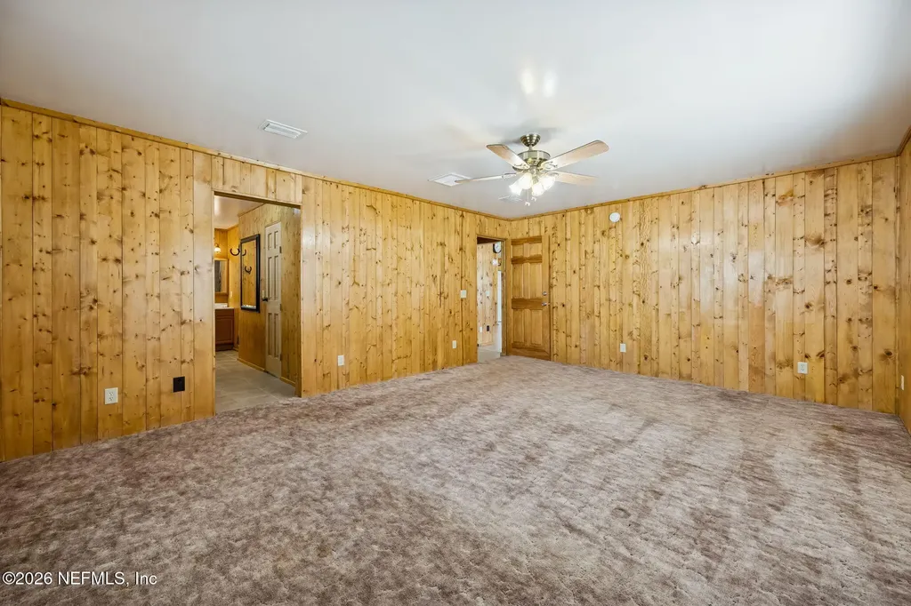 4564 Crazy Horse Avenue Middleburg FL 32068