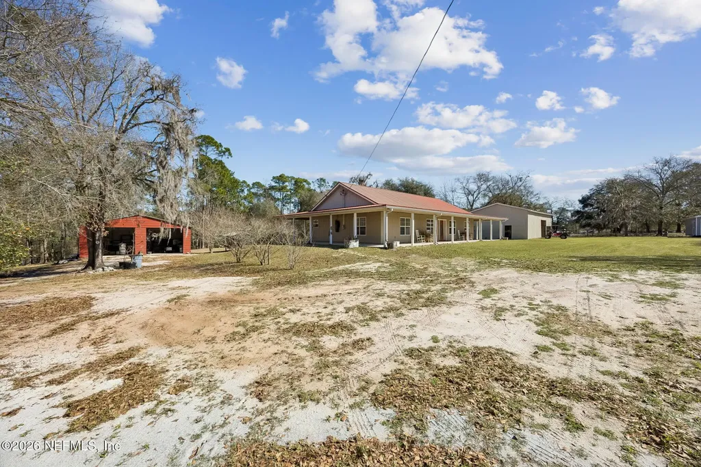 4564 Crazy Horse Avenue Middleburg FL 32068