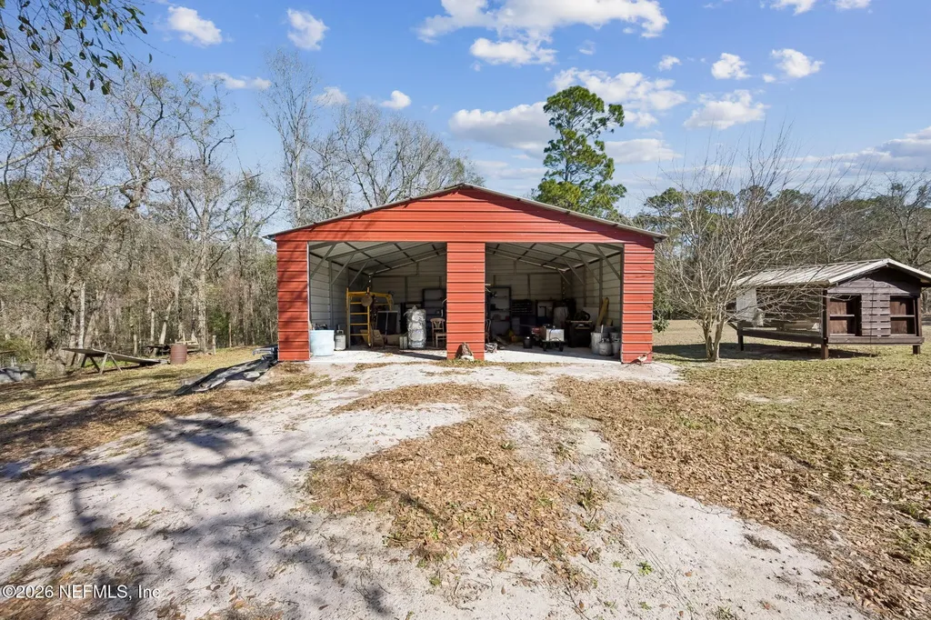4564 Crazy Horse Avenue Middleburg FL 32068