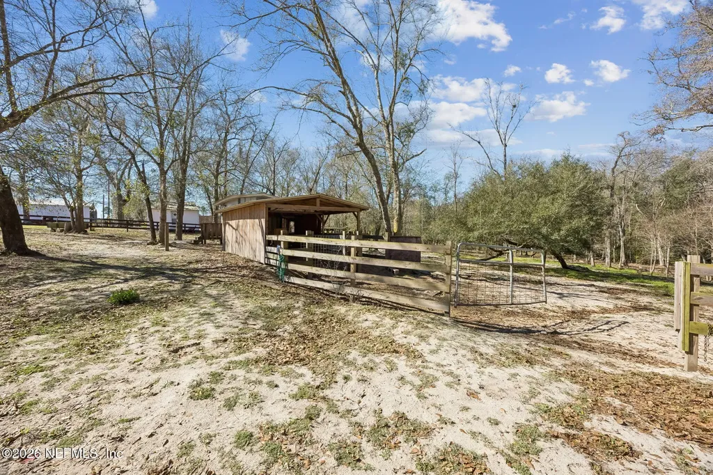 4564 Crazy Horse Avenue Middleburg FL 32068