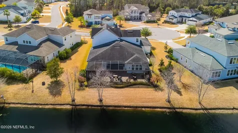 30 Blue Hole Court St. Johns FL 32259