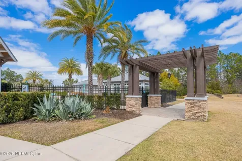 30 Blue Hole Court St. Johns FL 32259