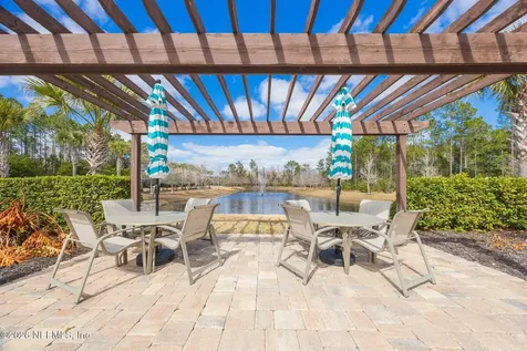 30 Blue Hole Court St. Johns FL 32259