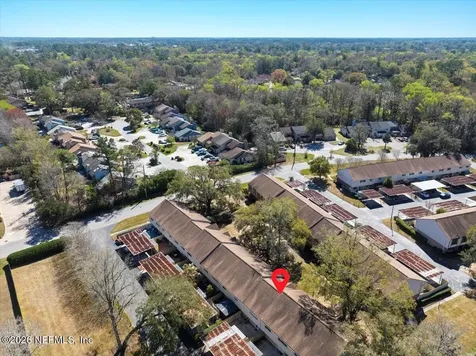 8140 Sutton Place E Jacksonville FL 32217