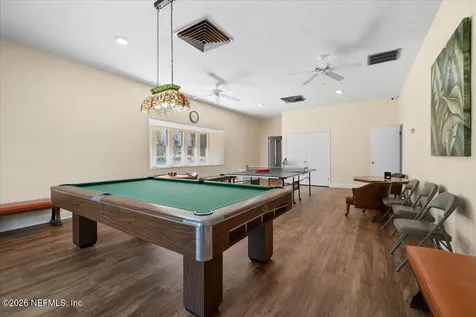 8140 Sutton Place E Jacksonville FL 32217