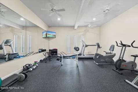 8140 Sutton Place E Jacksonville FL 32217