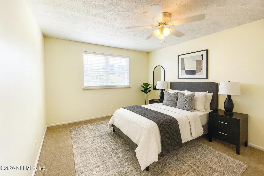 4915 Baymeadows Road Jacksonville FL 32217
