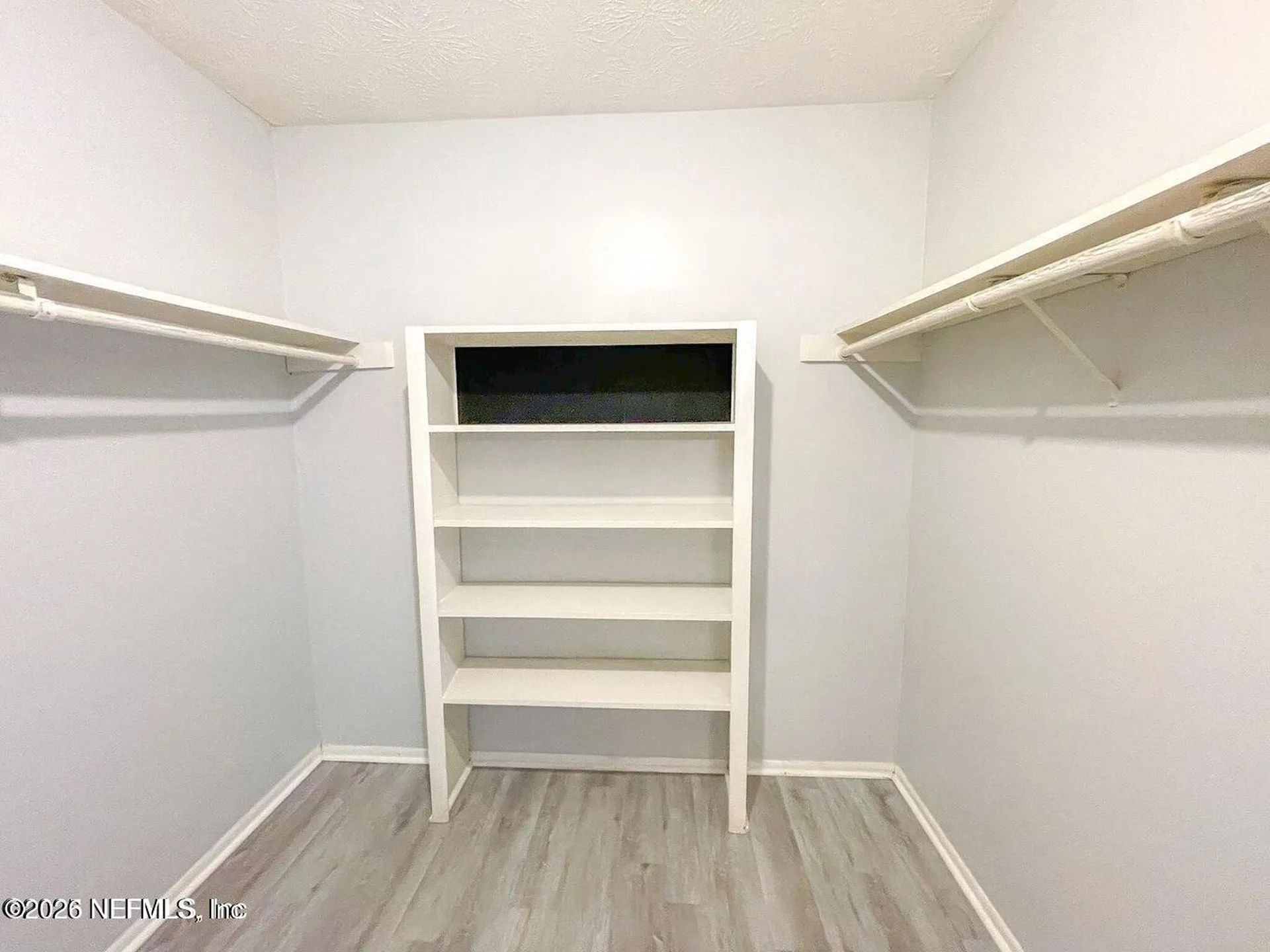 4915 Baymeadows Road Jacksonville FL 32217