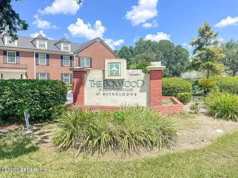 4915 Baymeadows Road Jacksonville FL 32217