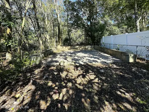 1239 Glen Laura Road Jacksonville FL 32205